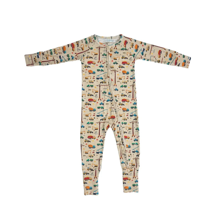Bug + Bean – Bamboo Ribbed Zip Romper in Sand Construction