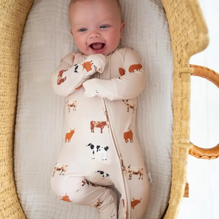 Bug + Bean – Bamboo Convertible Zip Romper in Oatmeal Cow