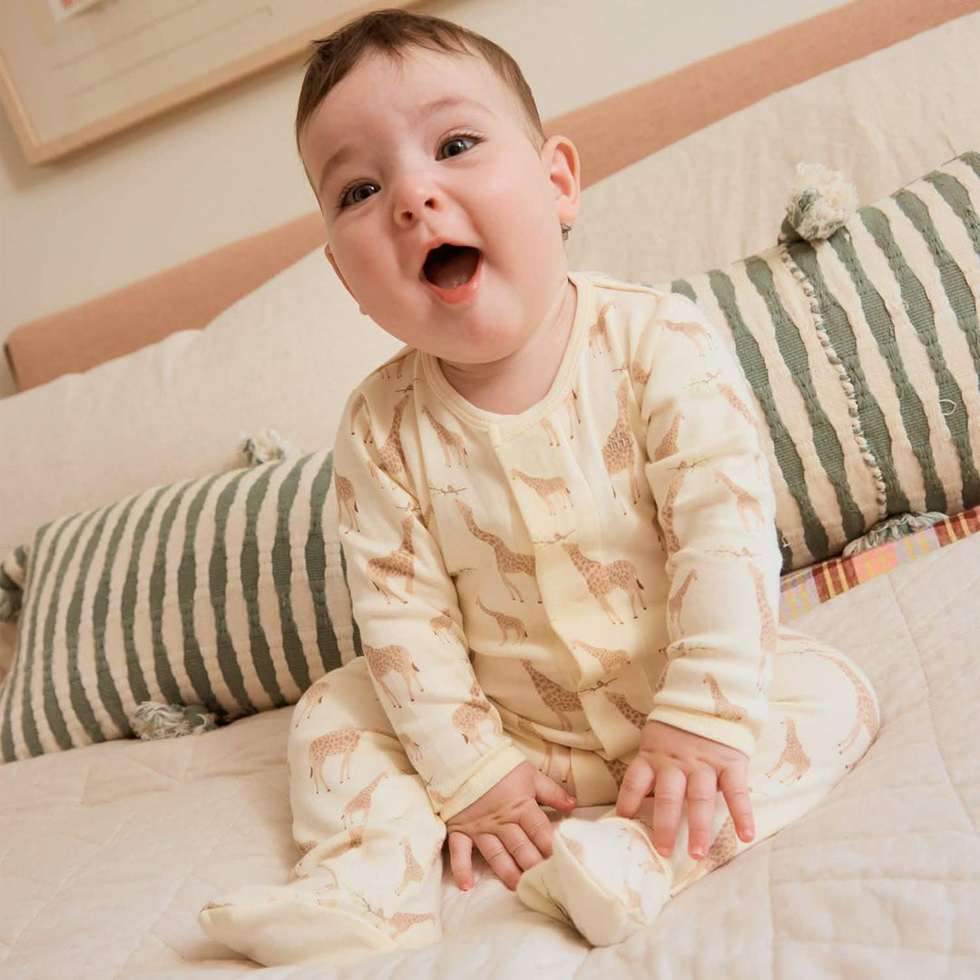 Magnetic Me - Cream Giraffe Organic Cotton Mag Footie
