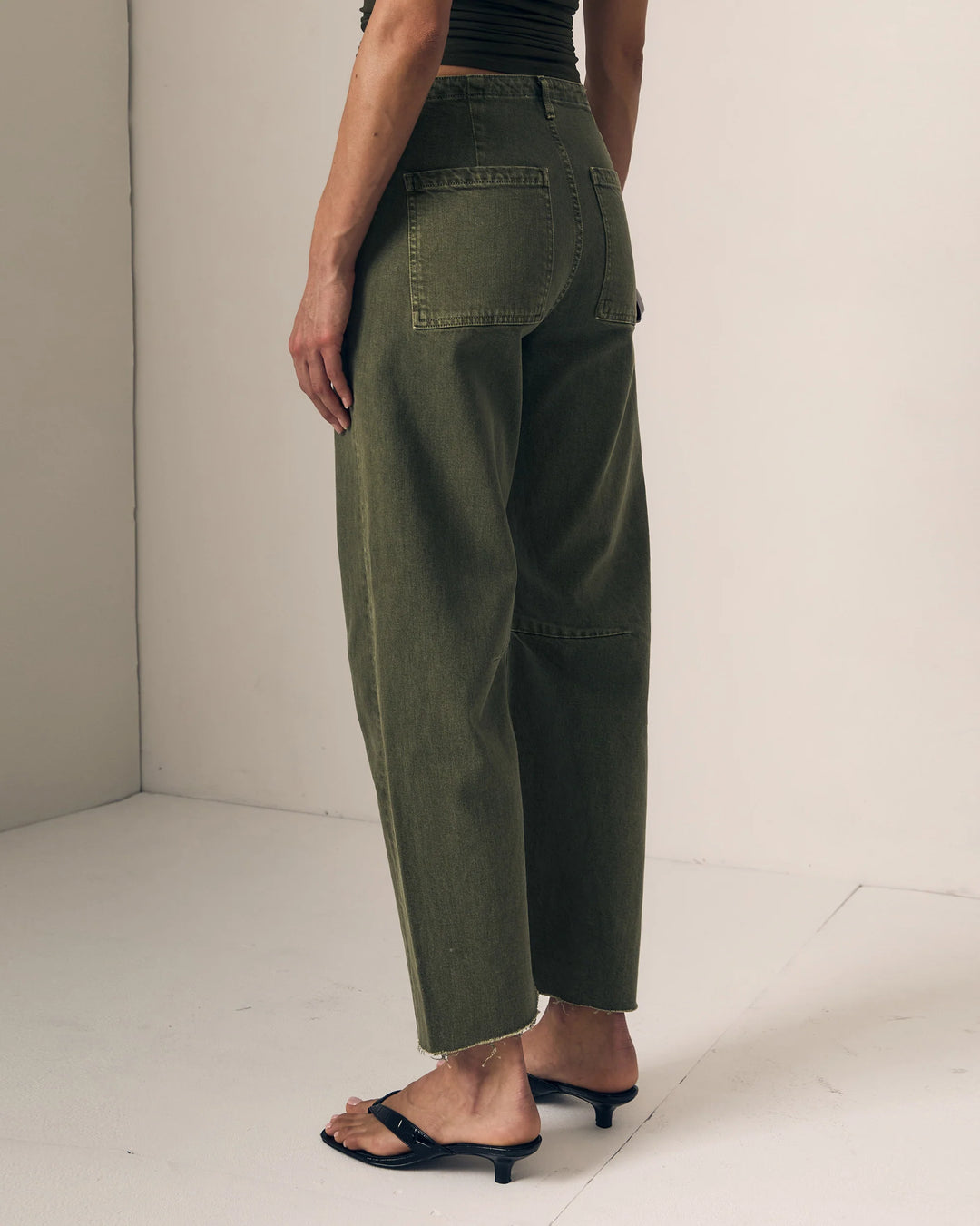 Le Jean - Utility Soft Barrel in Olive Green