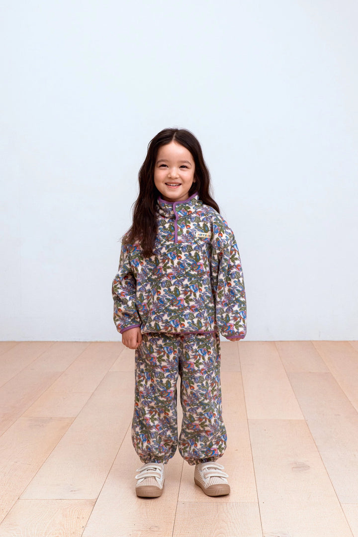 Petit Stella - Fleece Play Set in Garden