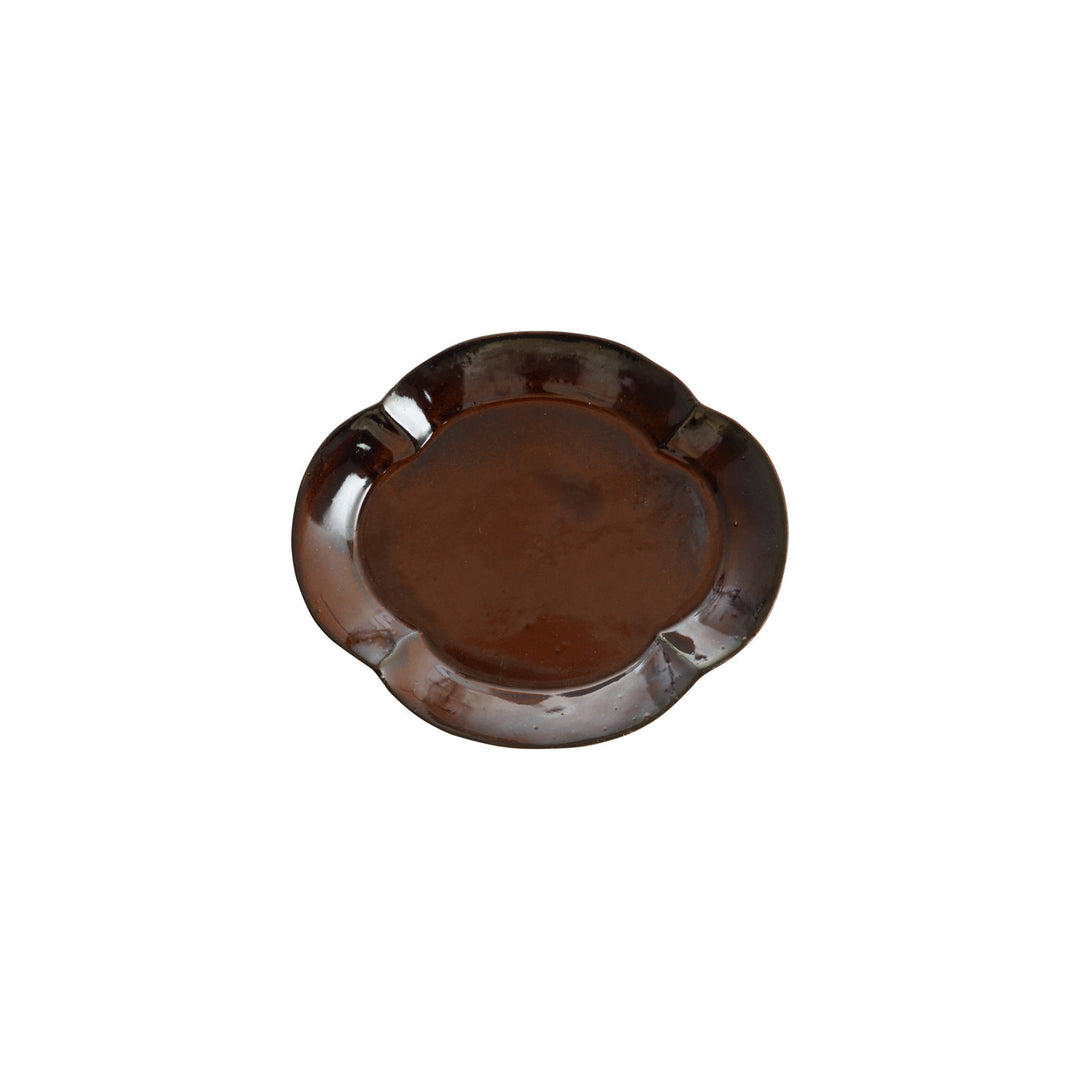 Round Stoneware Scalloped Plate in Gloss Brown