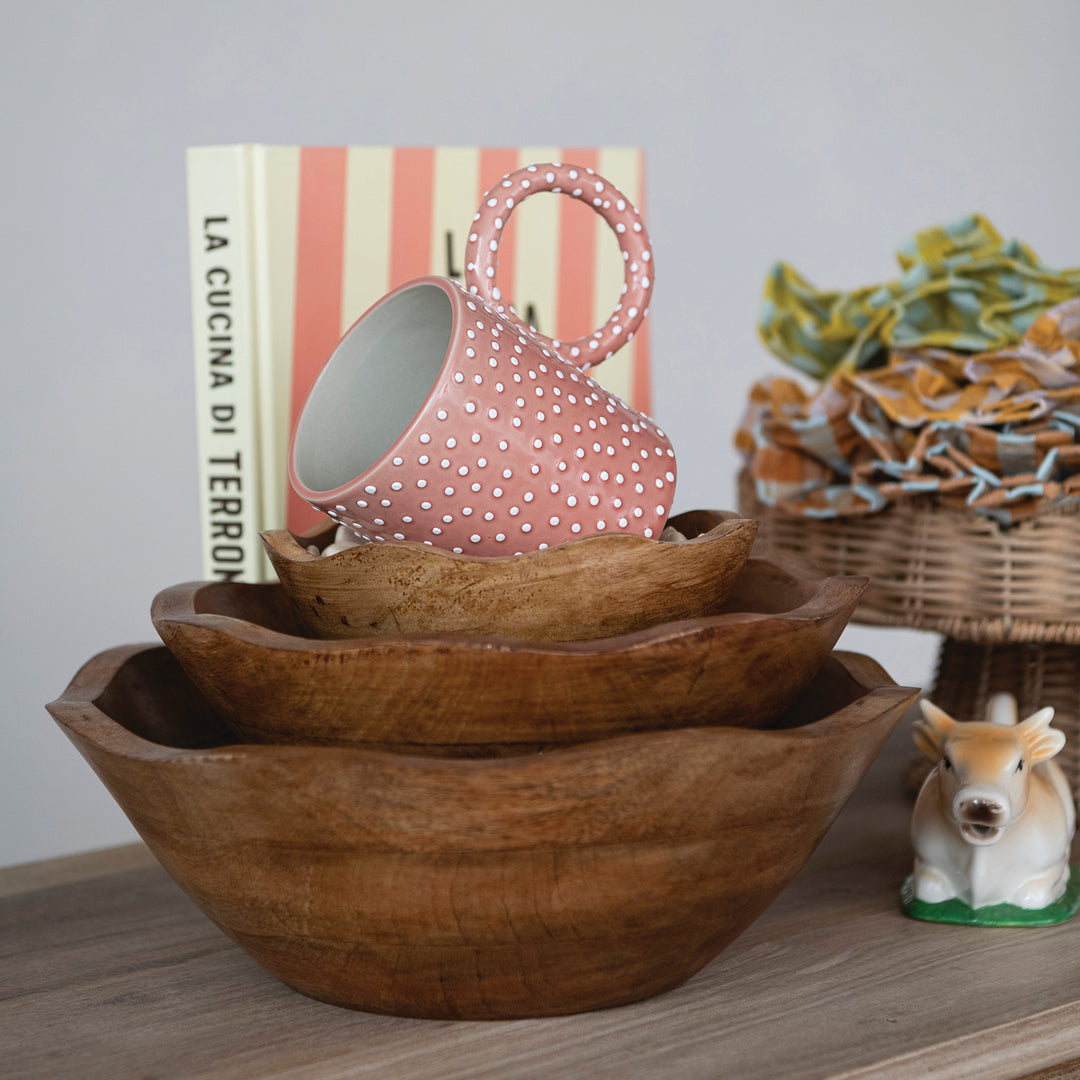 Hand Carved Mango Wood Scalloped Bowls