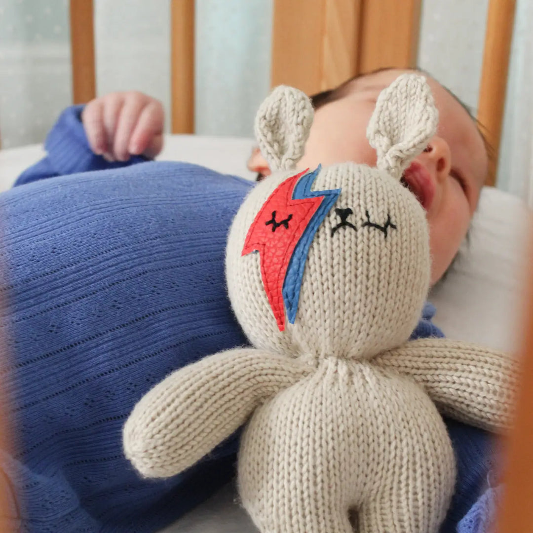 Sootie Limetree – Handknitted Bowie Bunny Rattle