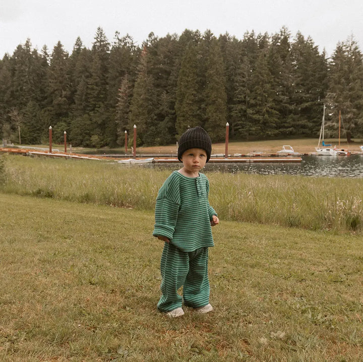 Winnie + Crew - Micky Set in Thin Green Stripe
