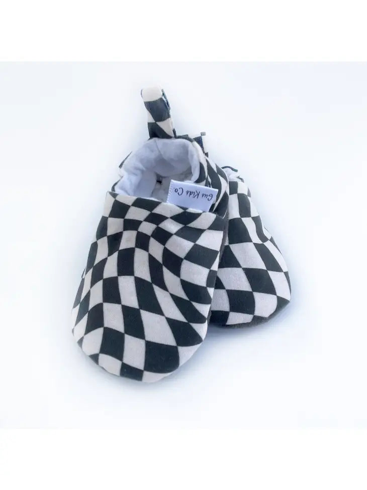 Gus Kids Co. – Wavy Checkerboard Baby Shoes