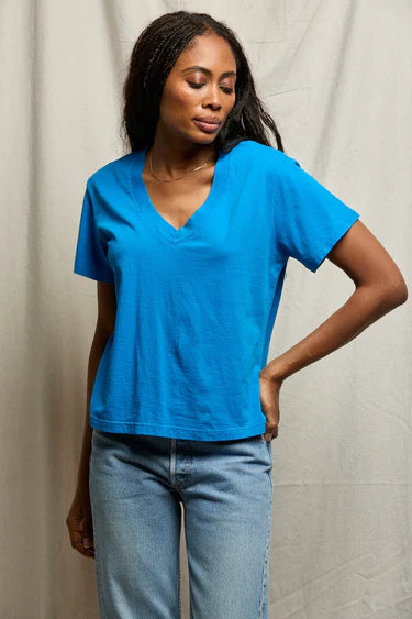 Perfect White Tee – Hendrix V-Neck Tee in Cobalt