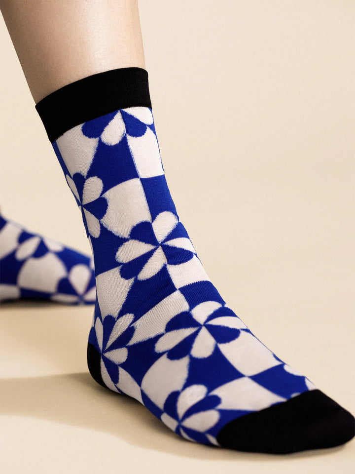 Hansel from Basel – Pinwheel Sheer Crew in Cobalt