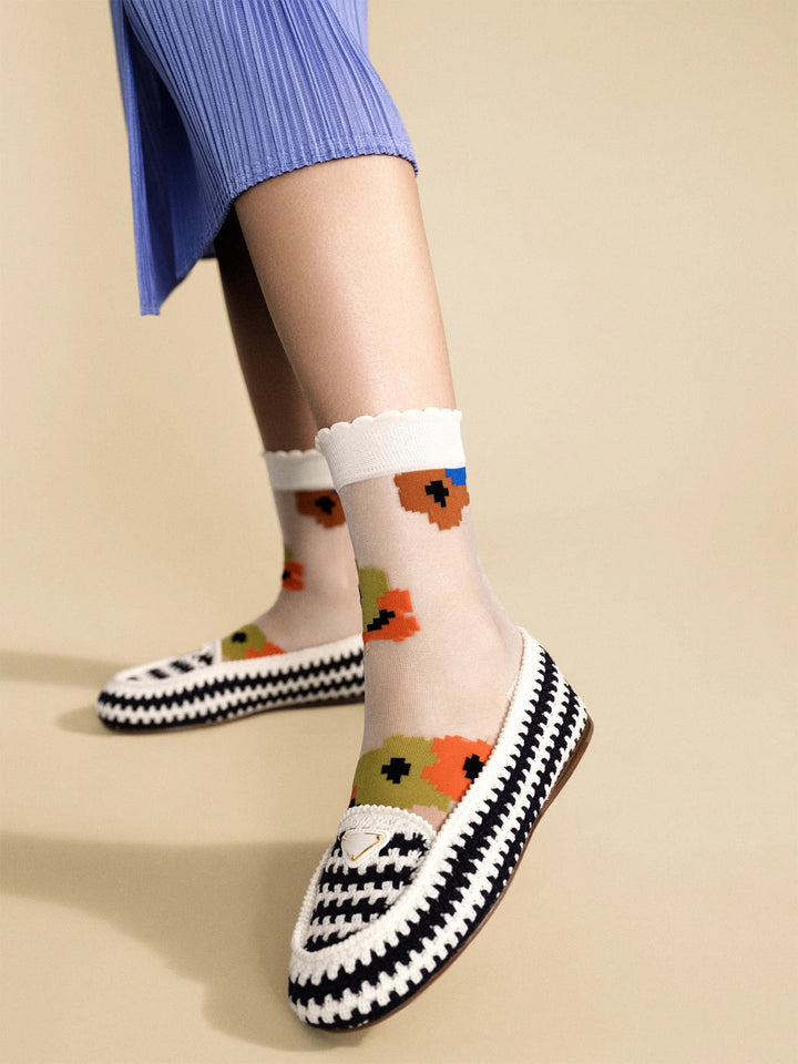 Hansel from Basel – Margot Sheer Crew in White