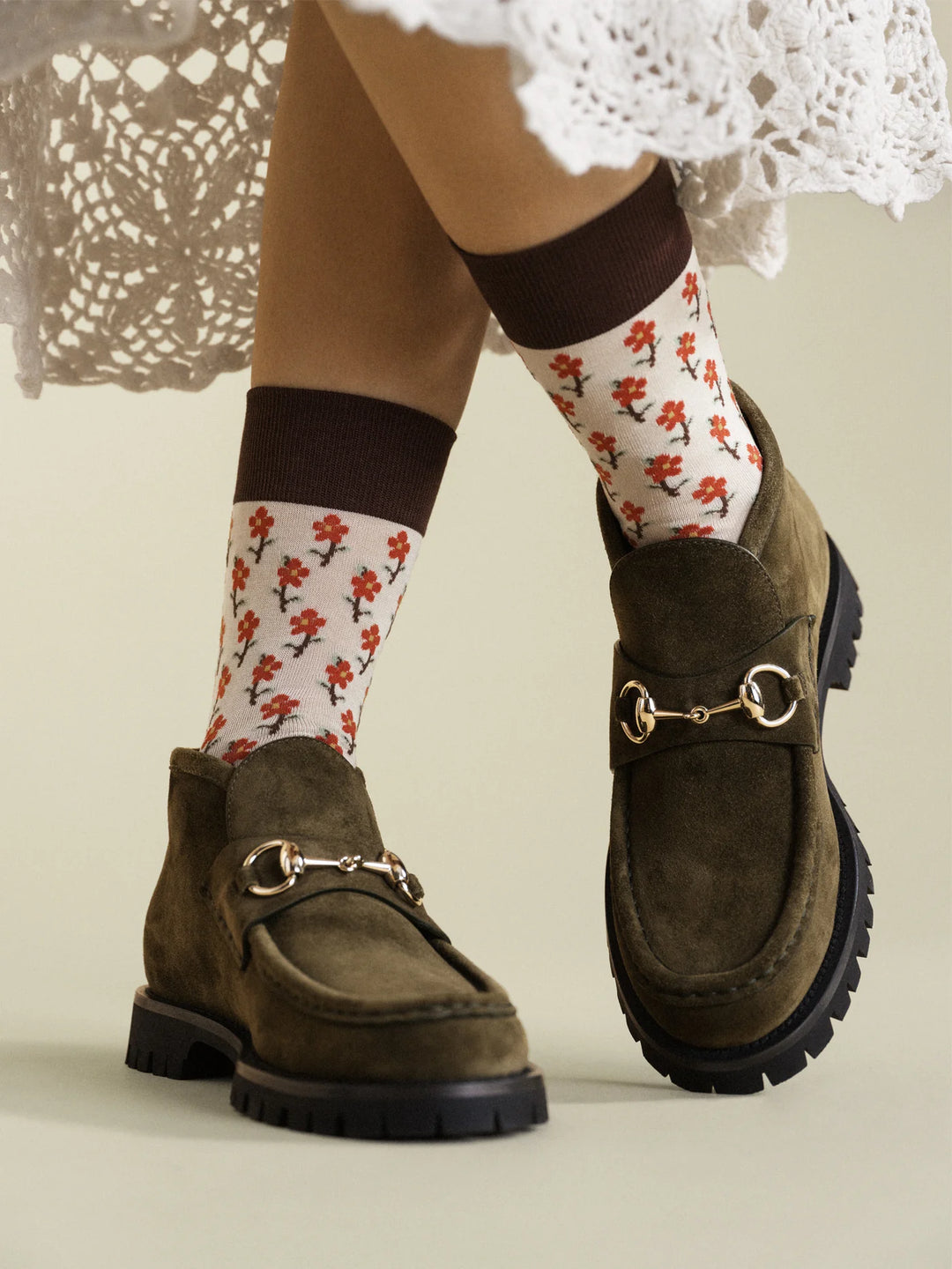 Hansel from Basel – Wallflower Crew in Beige