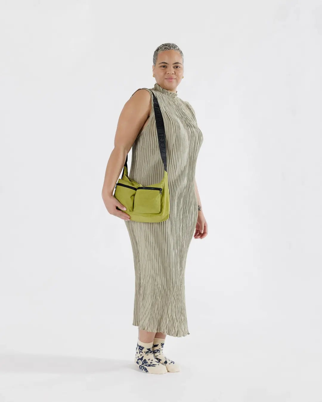 BAGGU - Medium Cargo Crossbody Bag in Lemongrass