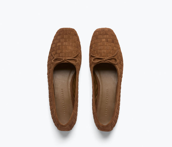 Freda Salvador – Jada Square-Toe Woven Suede Flat in Toffee