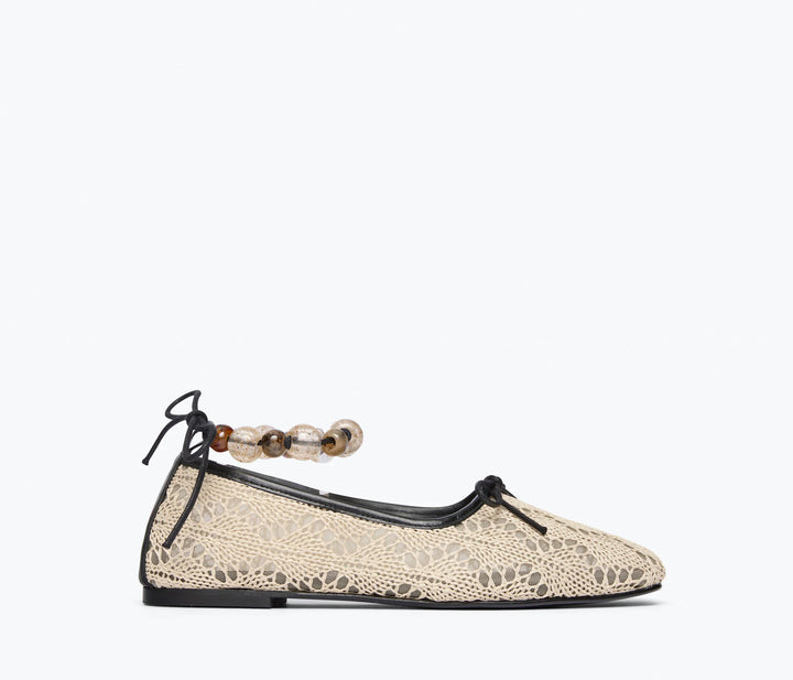 Freda Salvador – Jada FS X Lorna Murray Square Toe Ballet Flat in Diamond Raffia