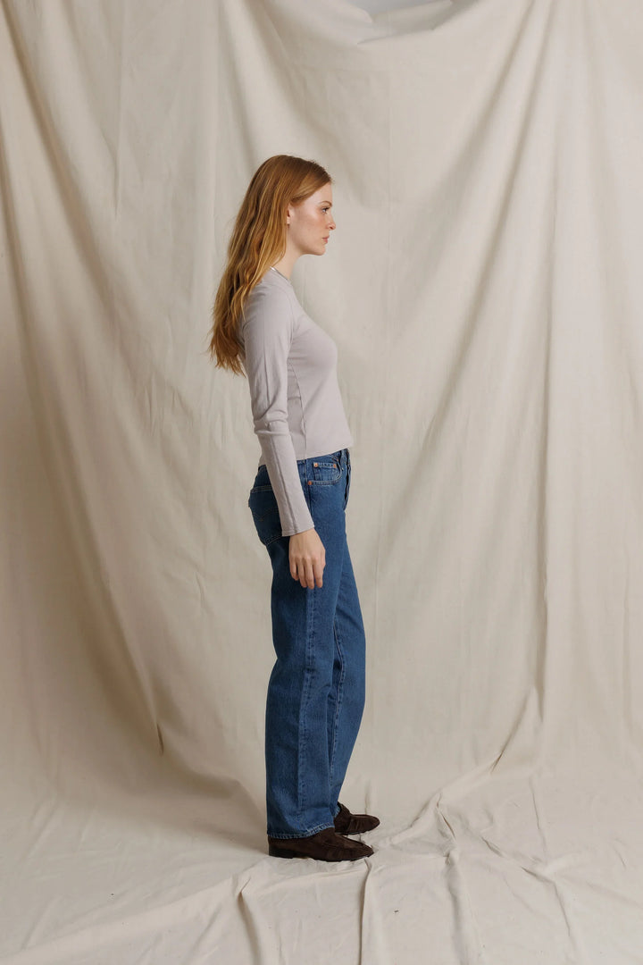 Perfect White Tee - Lisa Long Sleeve Crew Neck in Cloud Grey