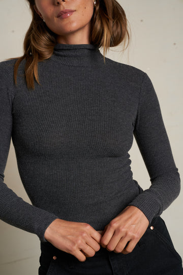 Perfect White Tee - Noelle Sweater Rib Turtleneck in Charcoal