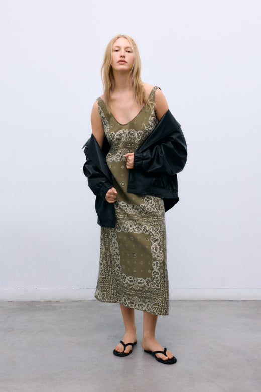 The New Society – Waterlily Dress in Bandana Print