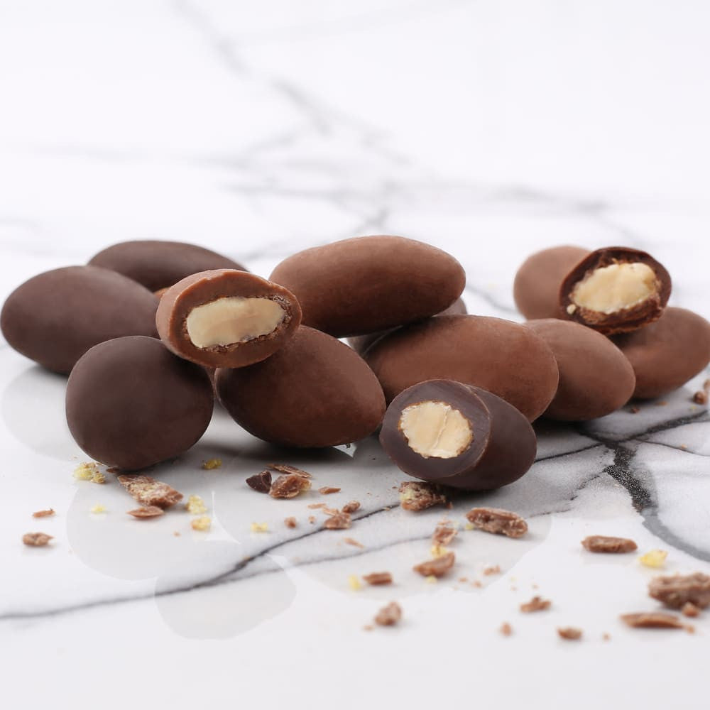 Le Chocolat des Francais – Caniche Chocolate-Covered Almonds