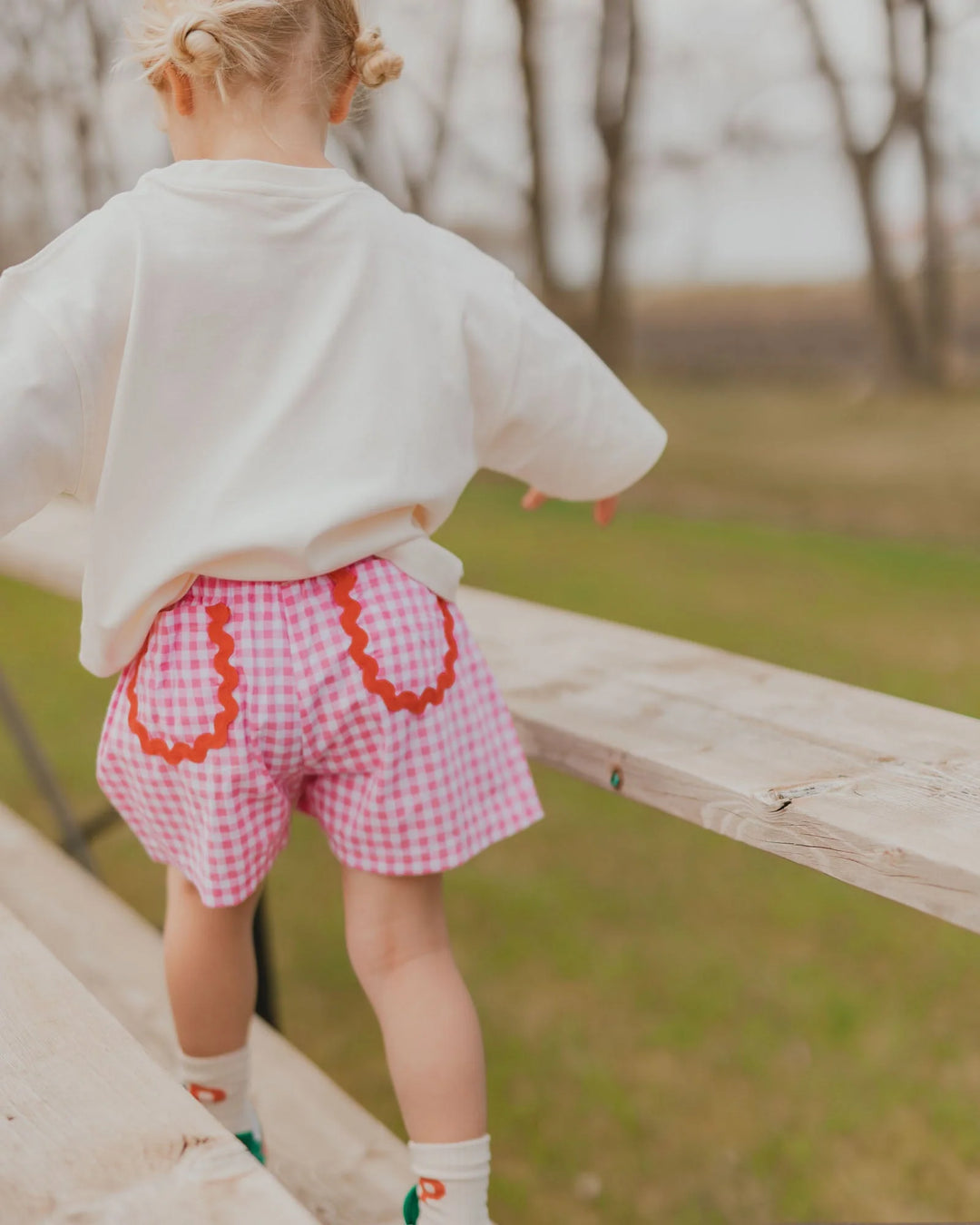 Pigeon Said Please –  Sunday Morning Shorts in Strawberry