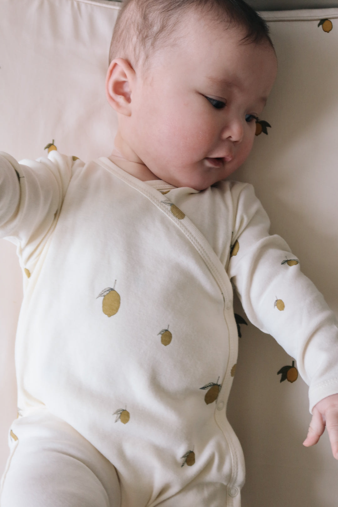 Konges Slojd - Newborn Onesie in Lemon