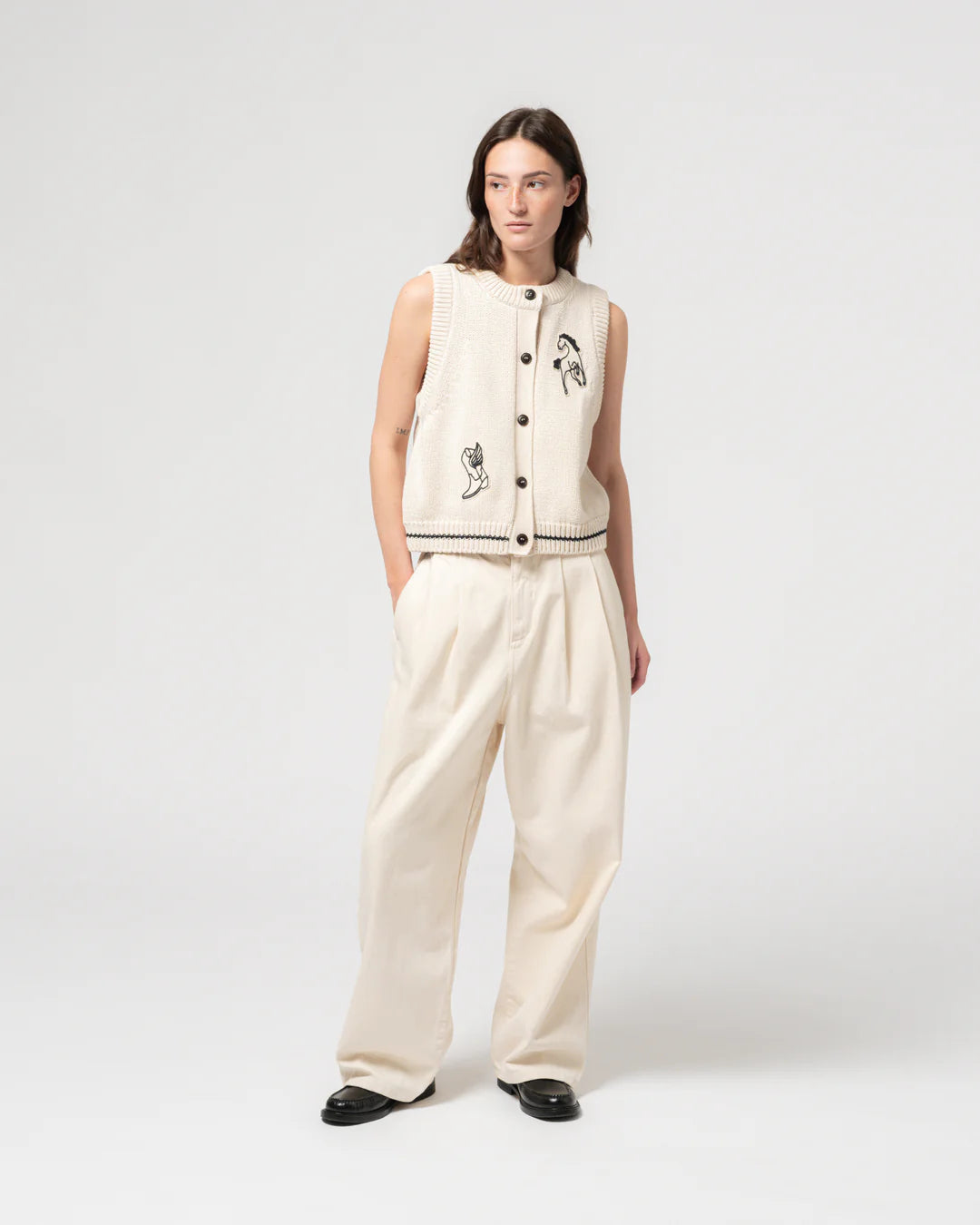 Girls of Dust - Ivy Cotton Knit Vest in Ecru