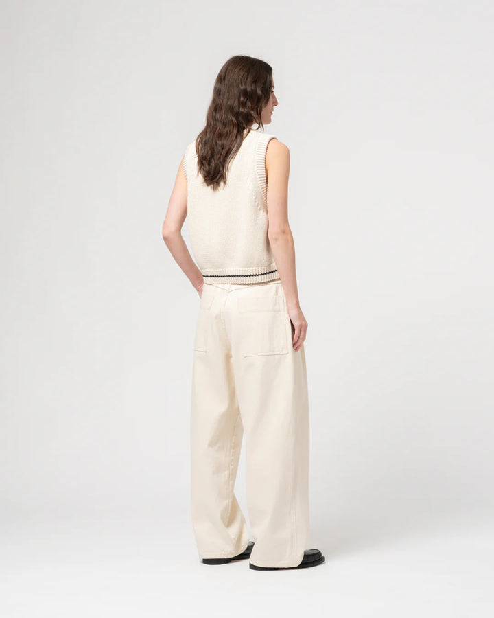 Girls of Dust - Ivy Cotton Knit Vest in Ecru