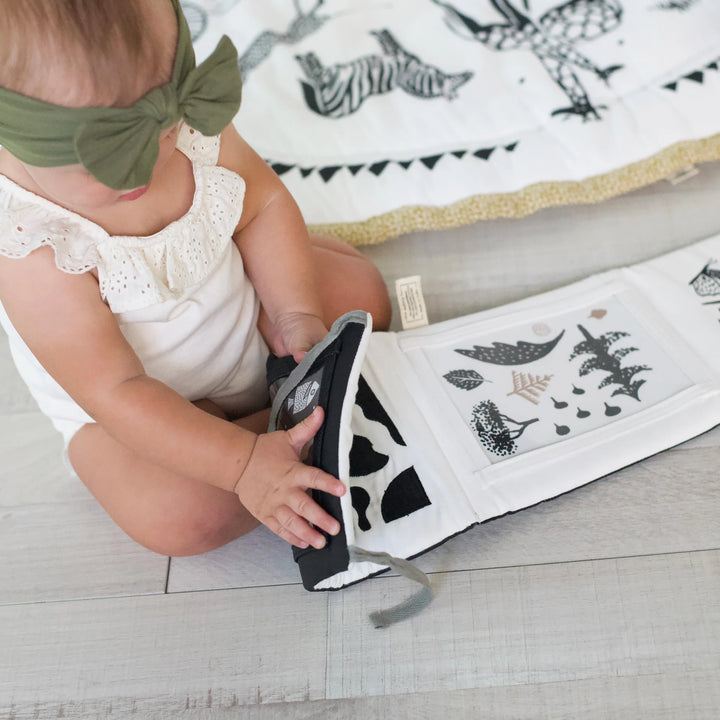 Wee Gallery - Baby Tummy Time Gallery With Mirror
