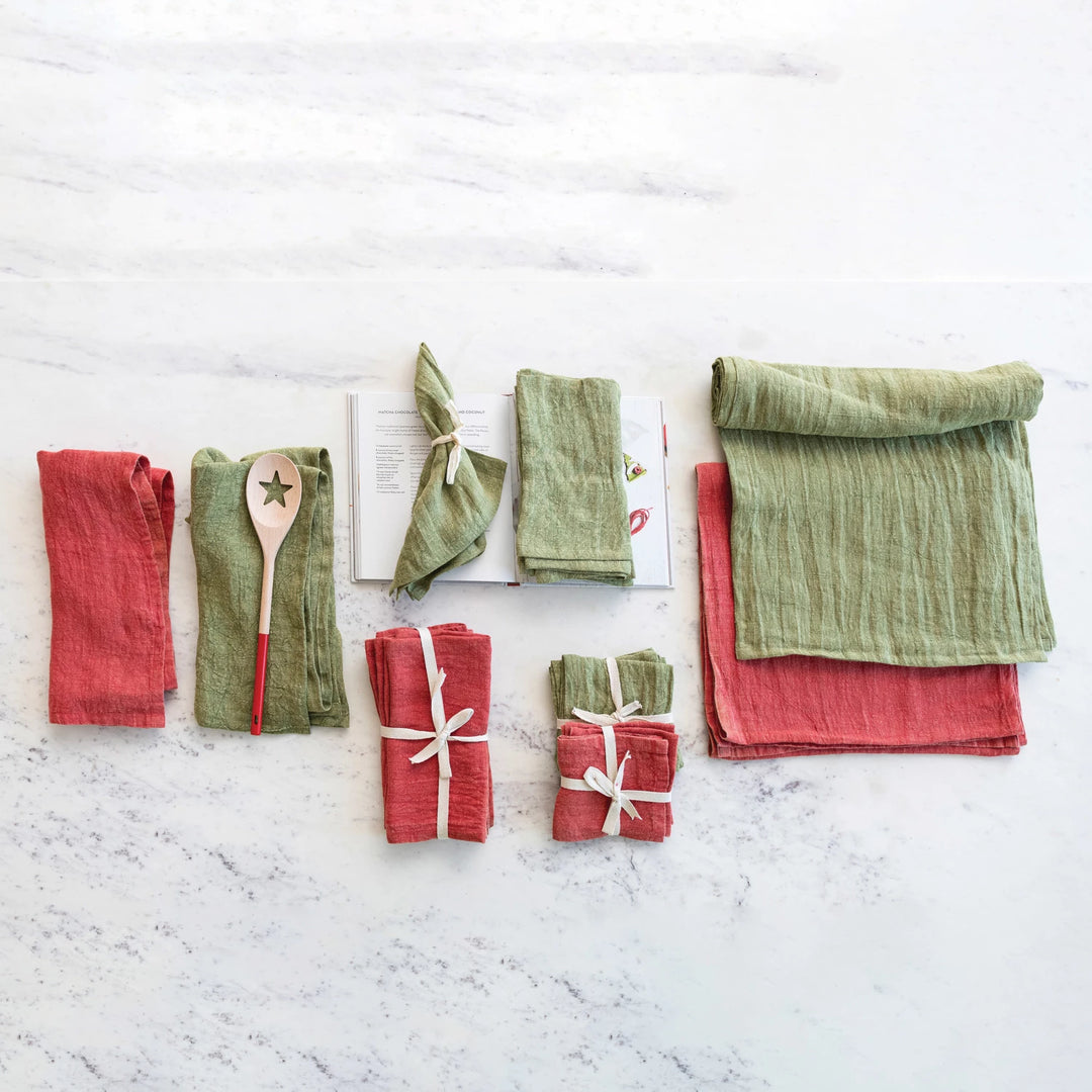 Stonewashed Linen Napkins in Holiday Green