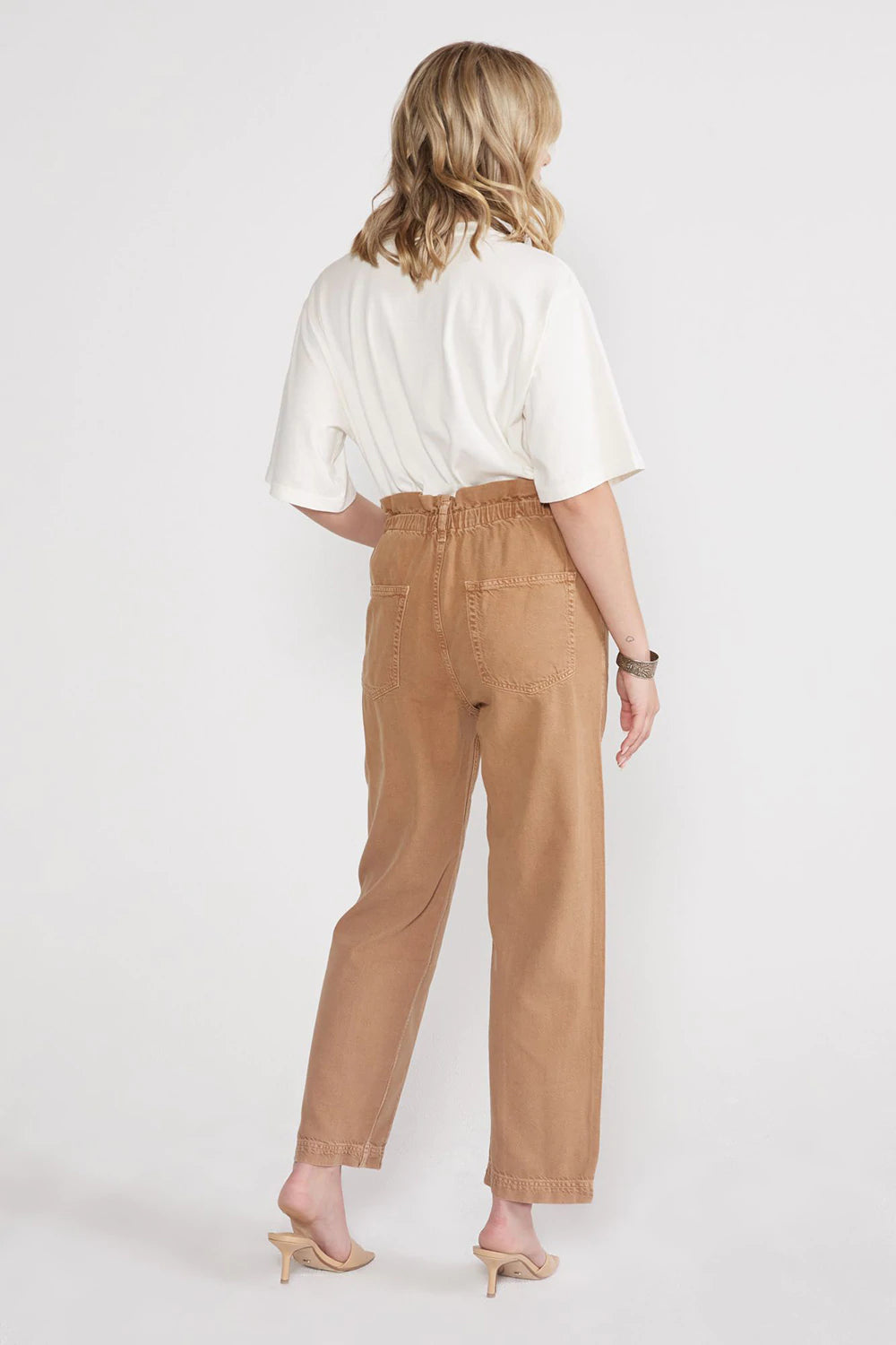 Etica – Wade Relaxed Trouser in Vintage Tawny Brown