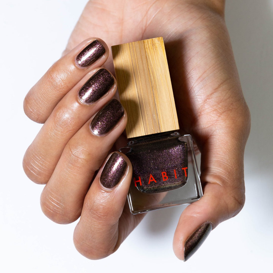 Habit Cosmetics – Non-Toxic Nail Polish in Lady Labrodite