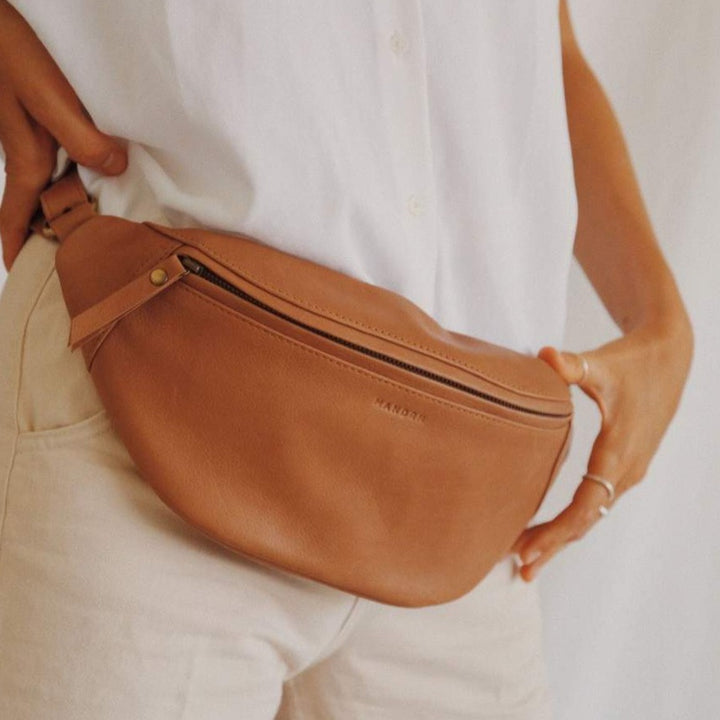 Mandrn - The Atlas Fanny Pack in Tan